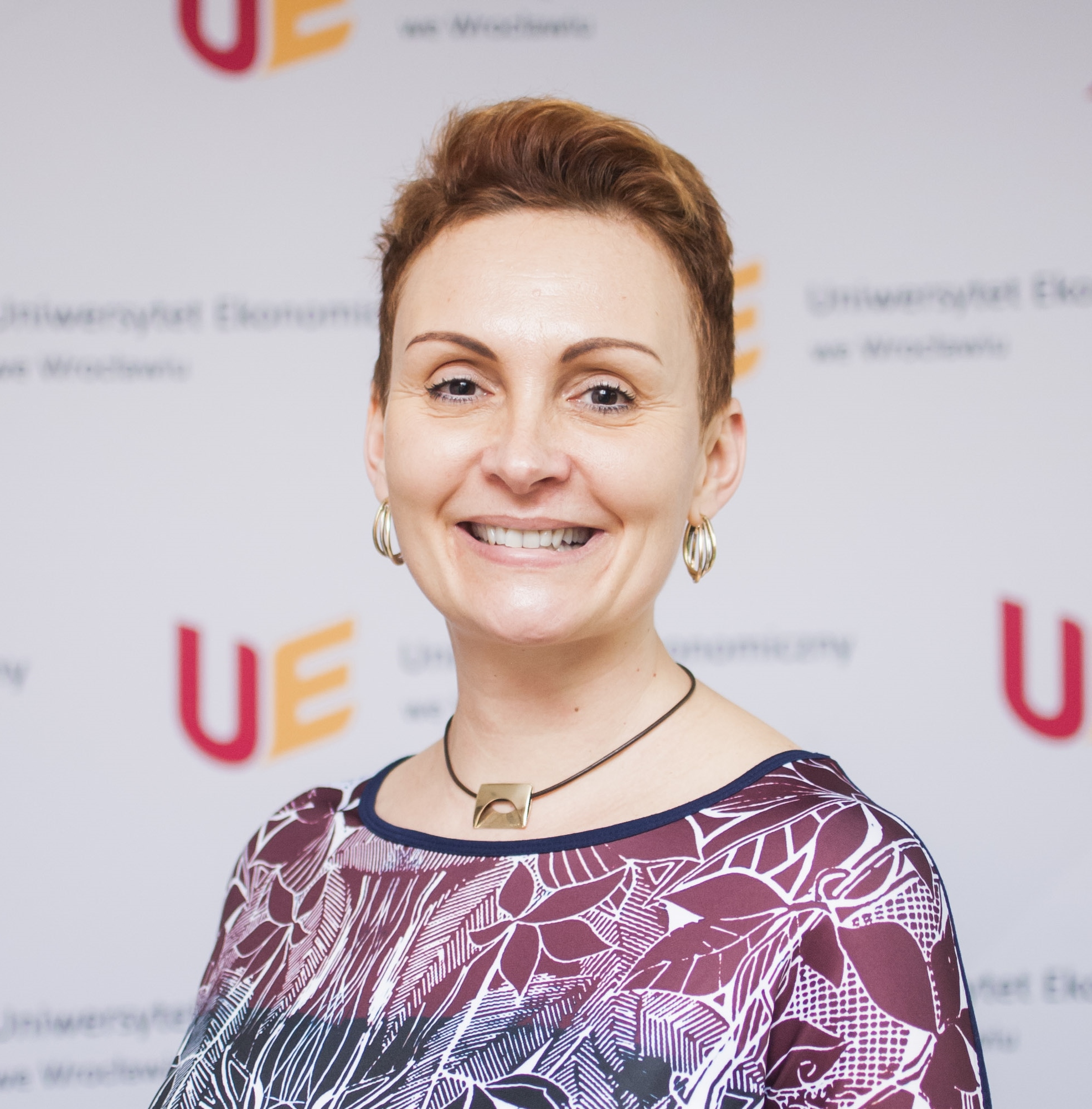 Ciepło babcinych rąk – genialny pomysł na innowacyjny biznes Koła Enactus UE we Wrocławiu